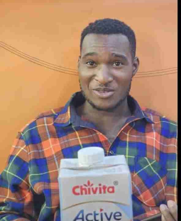 Moscox  (moscoxchange) Farcaster social identity (Fname handle) PFP