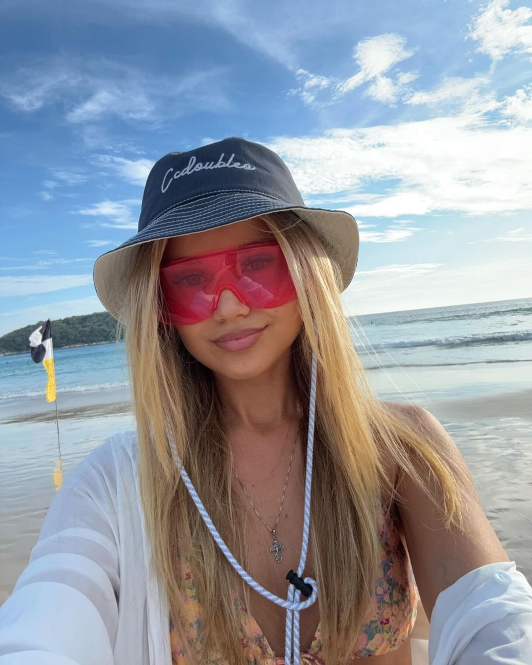 Petushok (screwik.lens) Lens social identity (.lens handle) PFP