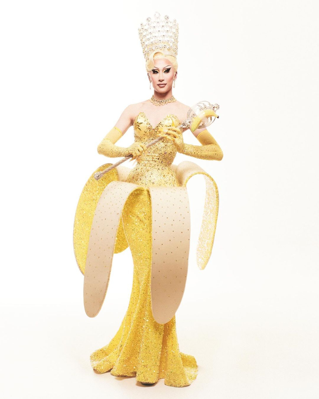 Cast image