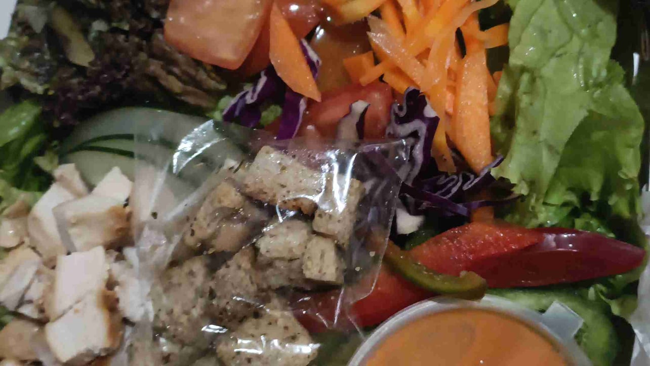 Harvey Barton (freeusdt.lens) Lens social identity (.lens handle) PFP