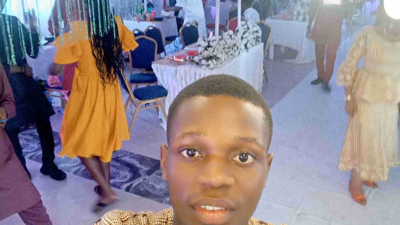 Nwabeze obinna (dcyrano) Farcaster social identity (Fname handle) PFP