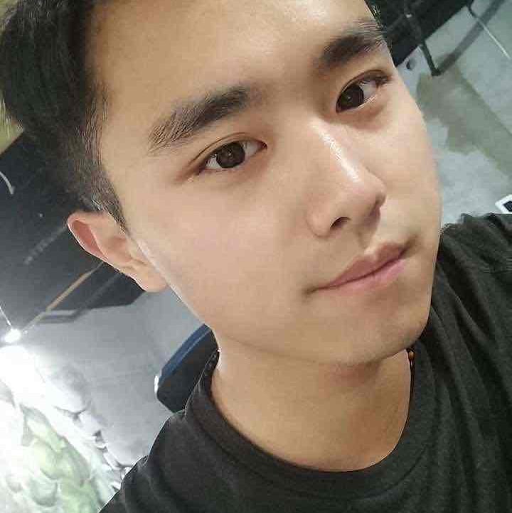 bhutto  (arbhuhg) Farcaster social identity (Fname handle) PFP