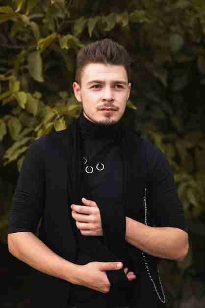 Alin (swearhalew) Farcaster social identity (Fname handle) PFP