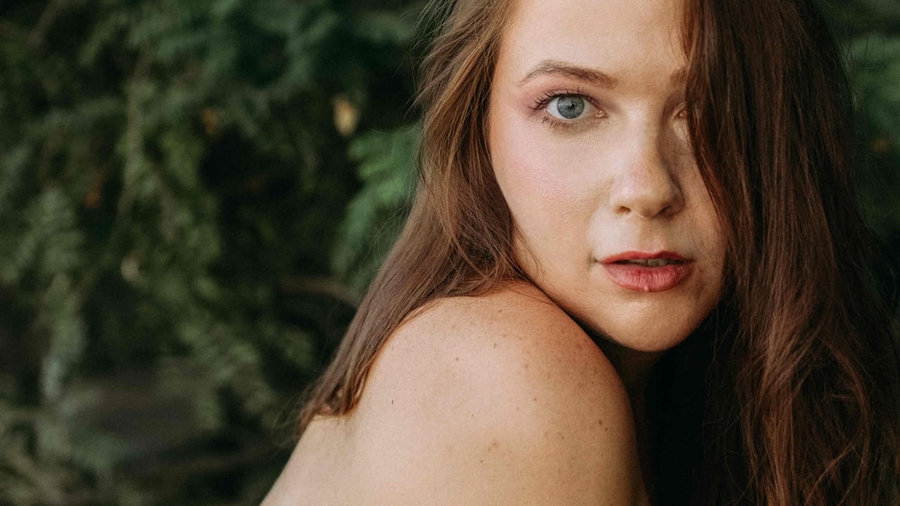 Cryptoanastacia (lamadrama) Farcaster social identity (Fname handle) PFP