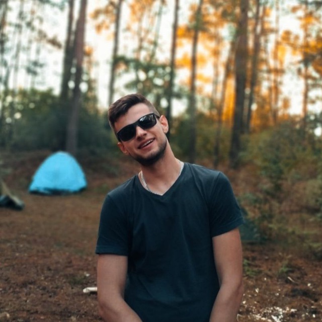Iamkebaaa pfp