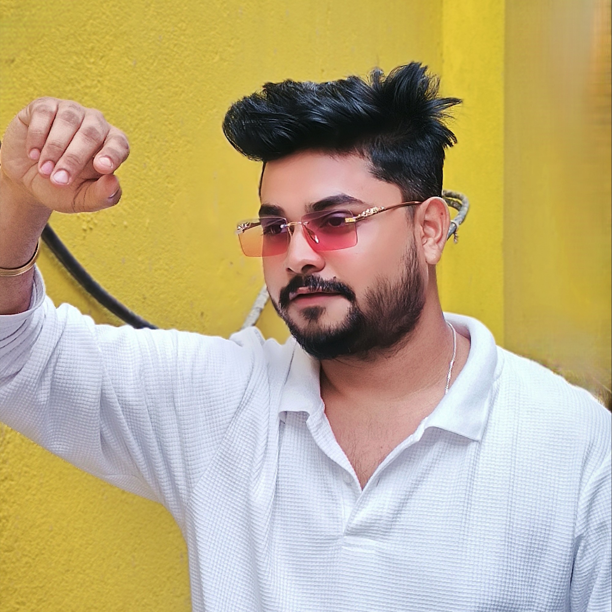 Anik Chakraborty pfp