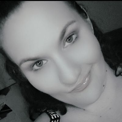 Deb - Mindfully Unbroken pfp