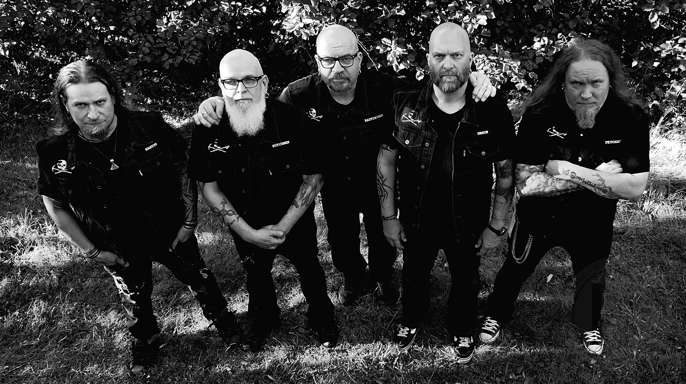 Timo Rautiainen & Trio Niskalaukaus panostaa näyttävään cover-EP:hen ja kiertueeseen – uutiskuva, kirjoittaja Antti Ruotsalainen