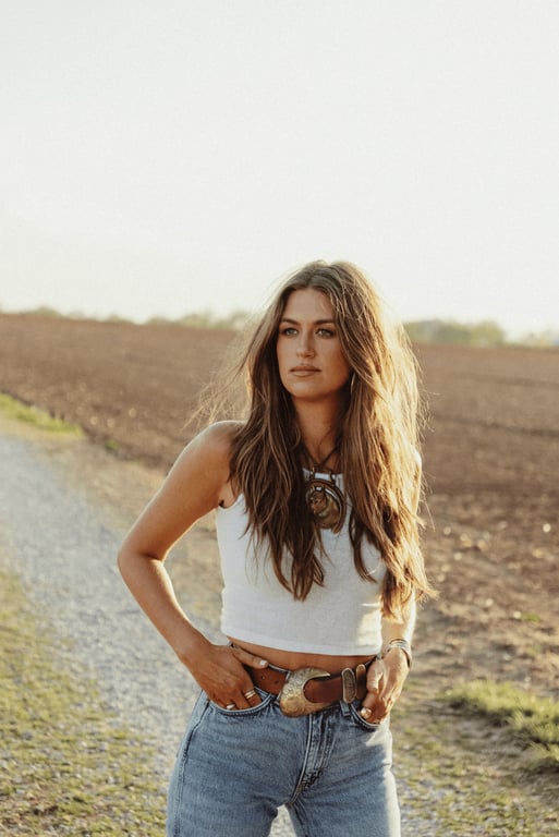 Lauren Watkins Reveals Third Album 'If I’m Being Honest' – Out in September 2026 - news image for article by Ove Svensson