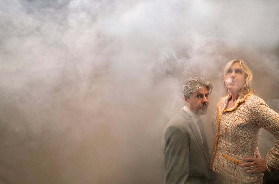 Double Evening with Hidden Truths: Premiere of 'Äktenskapets hemligheter' and Tour in Västra Götaland