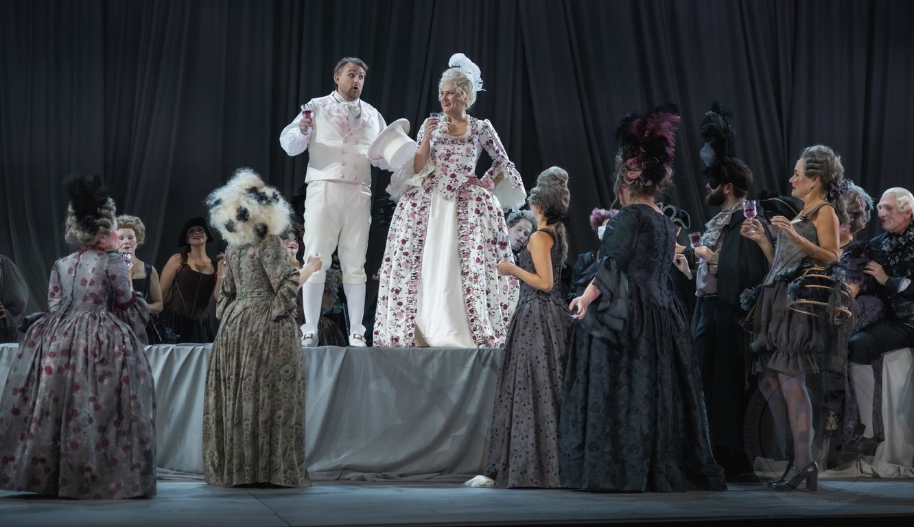 Göteborg Opera’s La traviata Returns Home After Acclaimed Premiere at Savonlinna Opera Festival