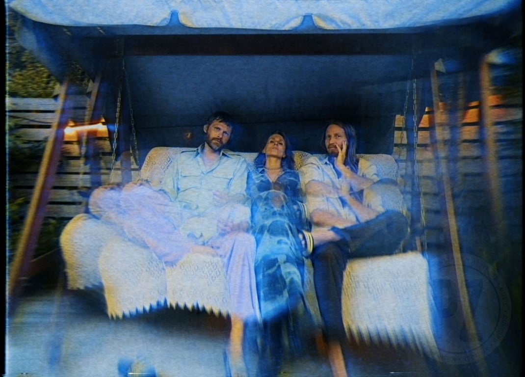 ViVii reflekterer over livets forgængelighed på ny single ”Temporary”
