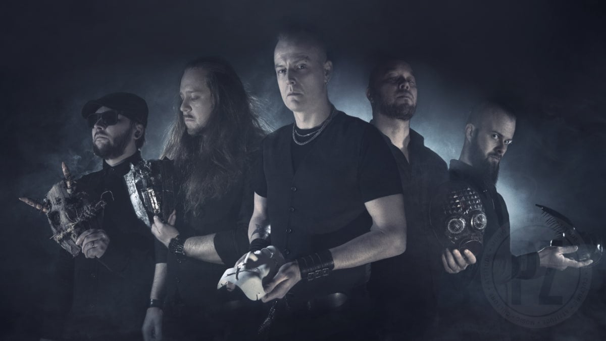 Volucrine utforskar tunga teman med nya singeln "Borderline" inför femte albumet "Chapter