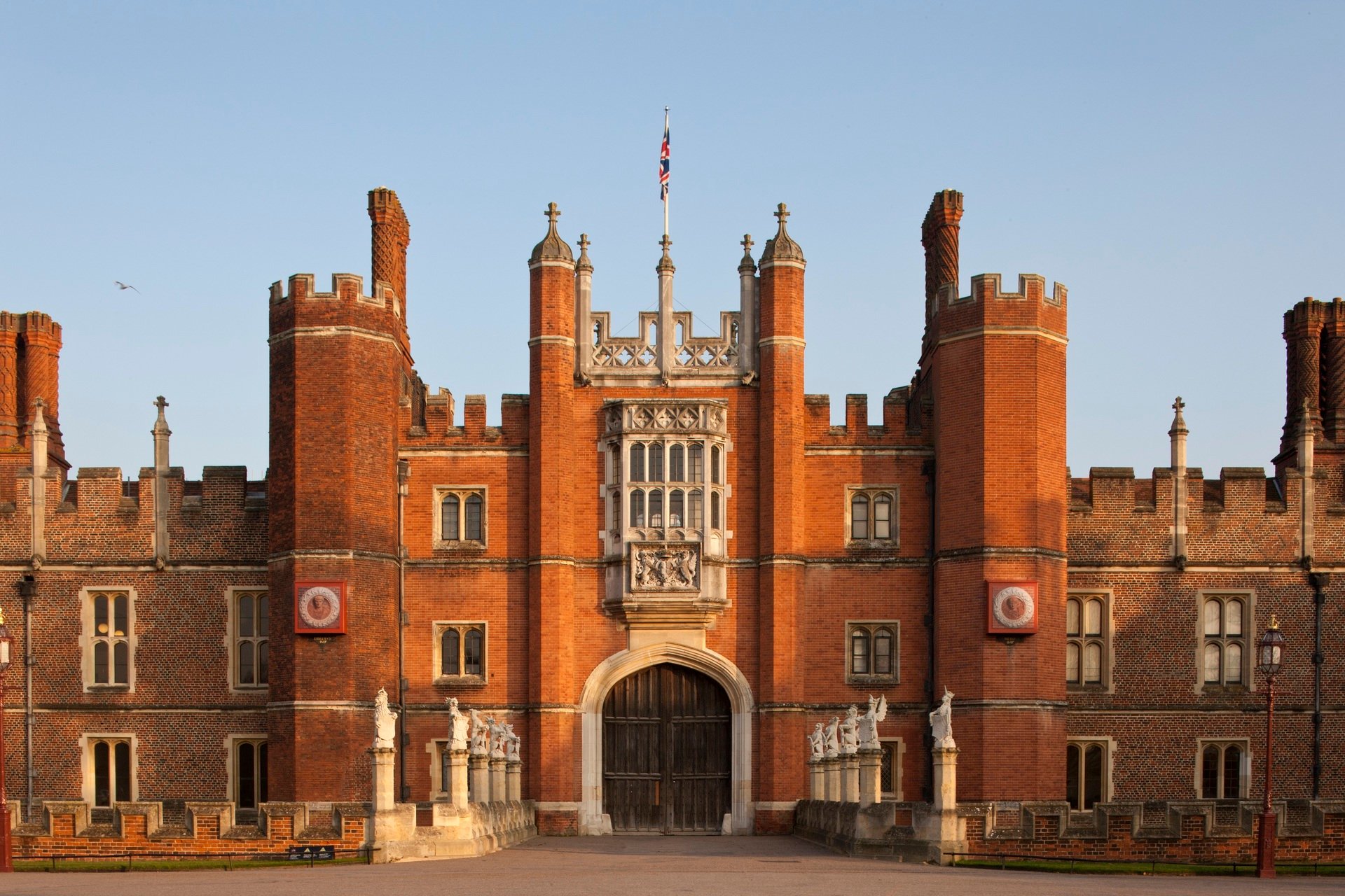 Hampton Court Palace