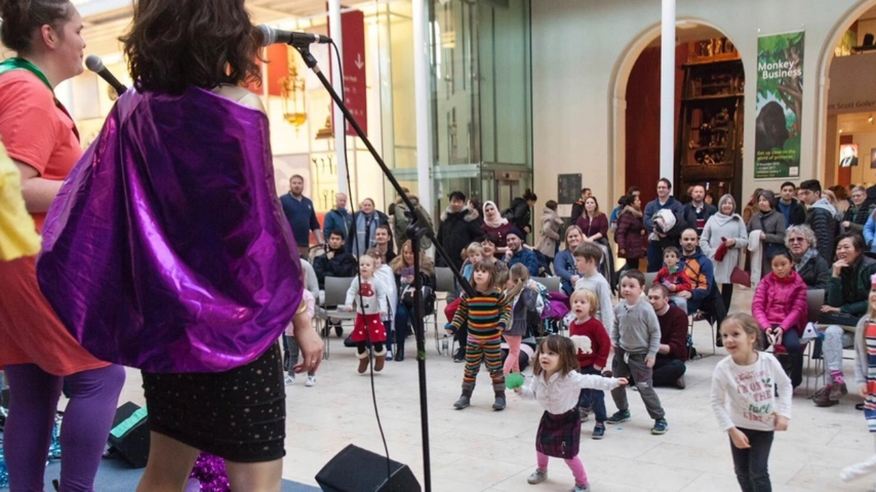 Sprogmanay, United Kingdom, 2026