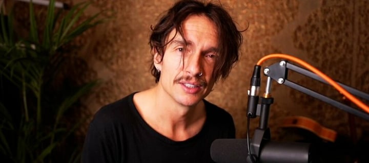 Live Justin Hawkins Rides Again... For the First Time!