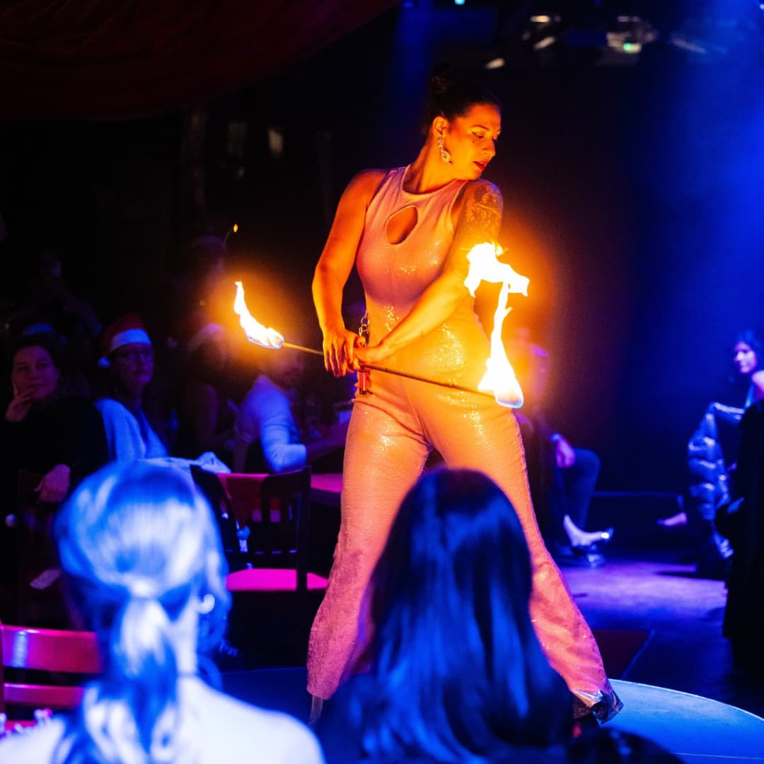 A Night of Theatrics! London Cabaret Show & Dining, United Kingdom, 2025