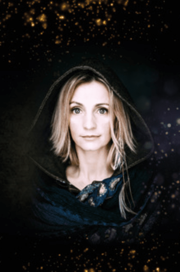 Cara Dillon - Upon A Winters Night, United Kingdom, 2025