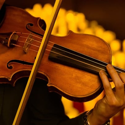 Candlelight: Tribute to Bruno Mars