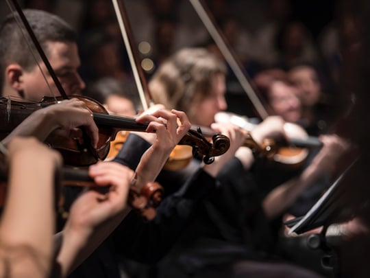 Violin players