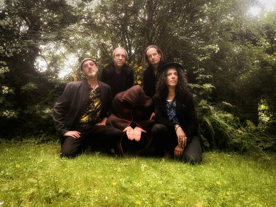 Gong & Henge