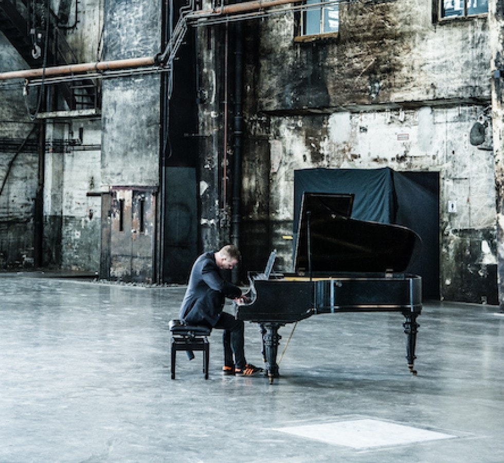 Dirk Maassen, United Kingdom, 2025