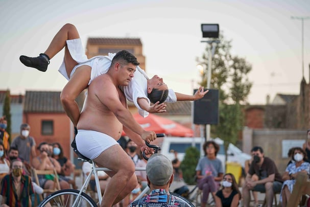 Circus City Presents: Mentir Lo Minimo by Cie Alta Gama