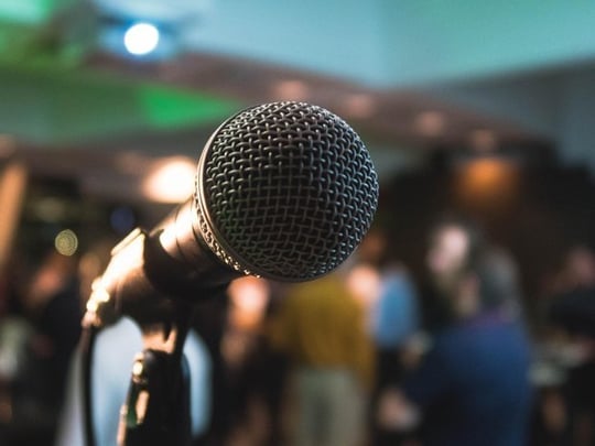 Microphone in a microphone stand