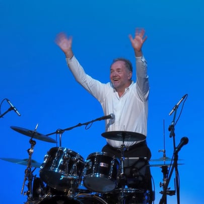 The Searchers and Hollies Experience