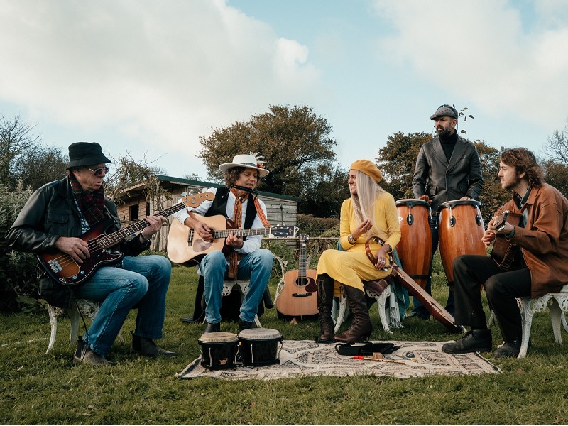 The Big Yellow Tambourine Man Band, United Kingdom, 2026