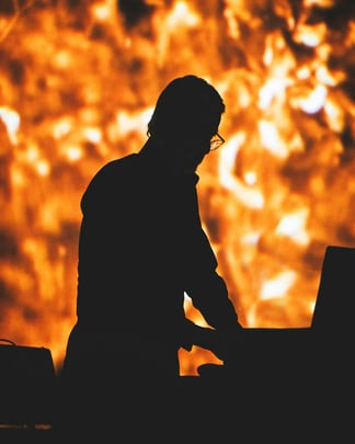 Wolfgang Voigt Presents Gas Live