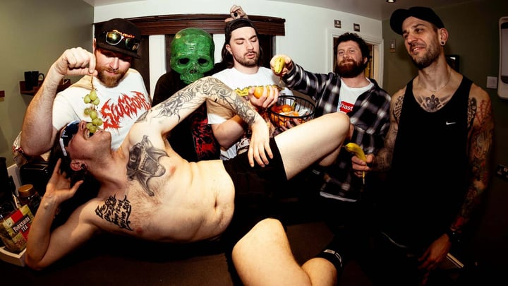 Party Cannon / Internal Bleeding Clwb Ifor Bach