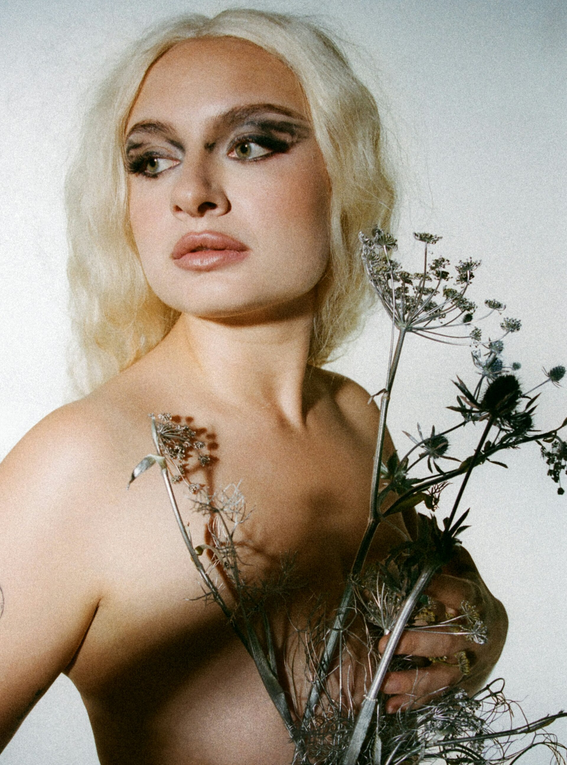 Låpsley, United Kingdom, 2025