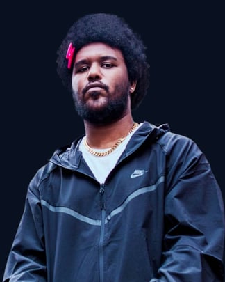 Novelist