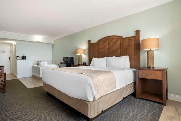 King Room with Jetted Tub