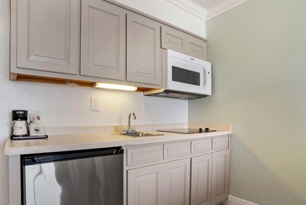 Queen Kitchenette Ocean