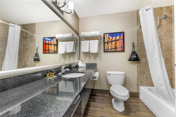 Suite - 2 Queen Beds