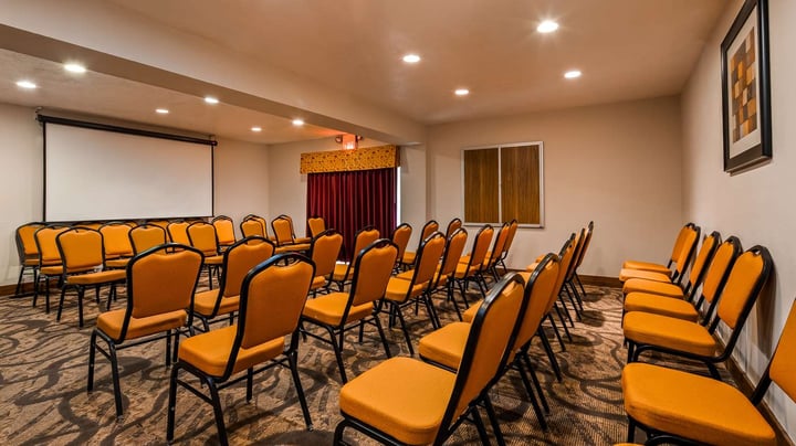 La Canada Meeting Room