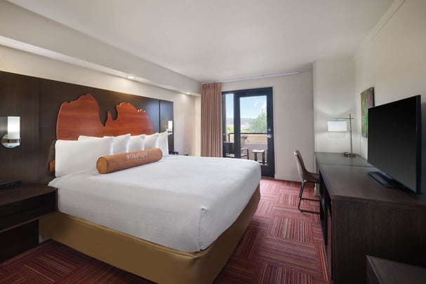 ADA King Guest Room Wide