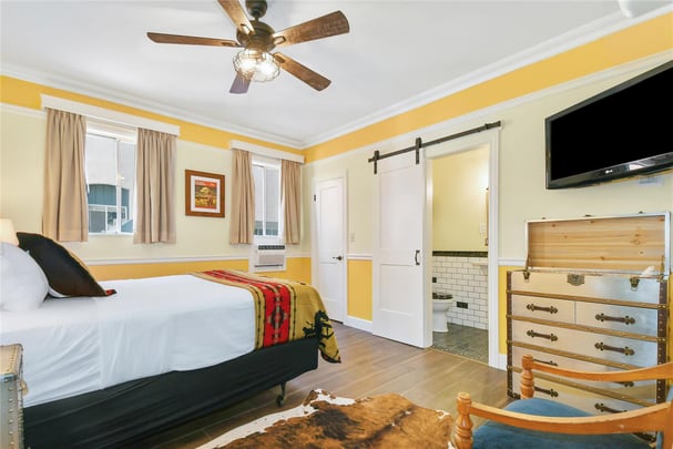 Larger Queen Guest Room