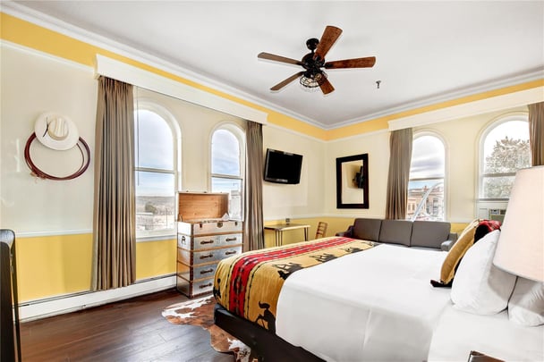 King Suite with View