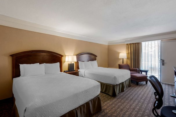 Two Queen Room - Balcony