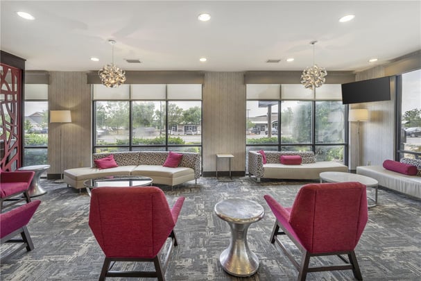 BW Plus Castlerock Lobby