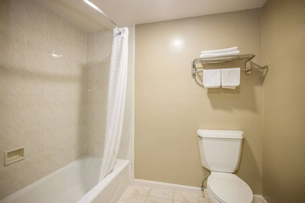 Standard King Bathroom