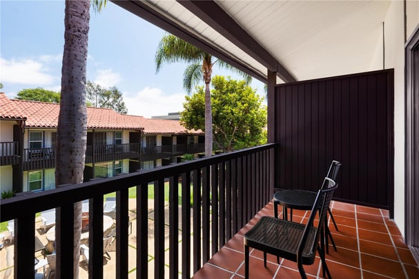 Guest Room Two Queen Beds