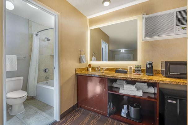 2 Double Bed Upper Floor 327