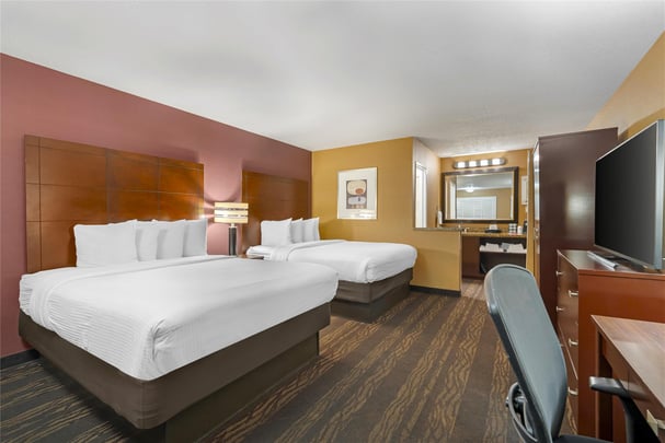 2 Queen Bed Room 417