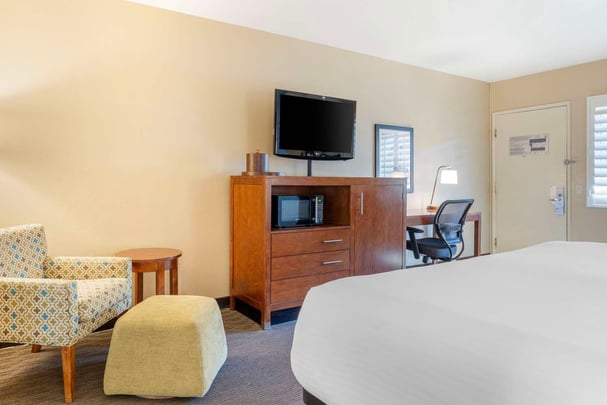 King Bed Guest Room with Fireplace