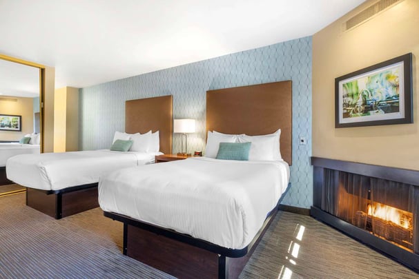 Two Double Bed Guest Room with Fireplace