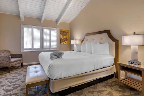 Island Palms King Suite